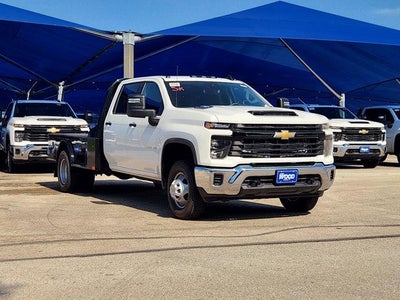 2025 Chevrolet Silverado 3500 HD Chassis Cab Work Truck
