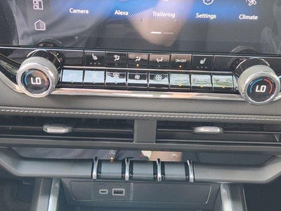 2025 Chevrolet Colorado WT/LT