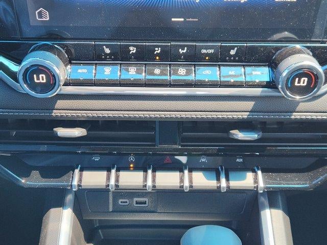 2025 Chevrolet Colorado WT/LT