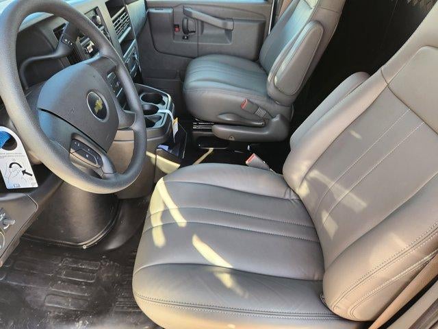 2025 Chevrolet Express Cargo 2500 Base