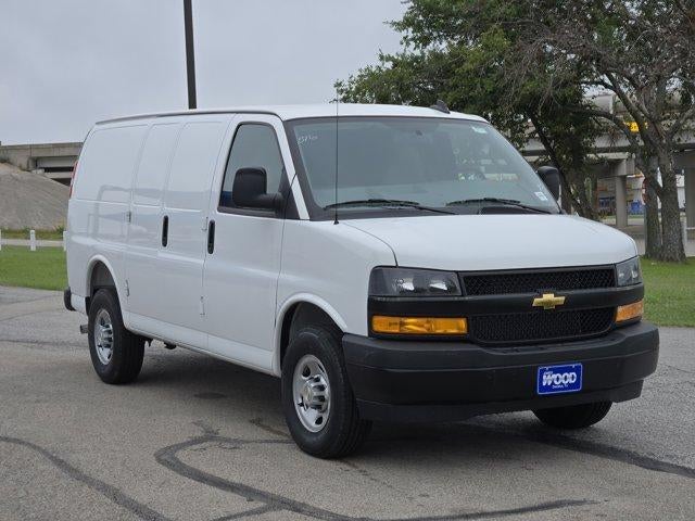 2025 Chevrolet Express Cargo 2500 Base