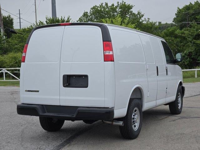 2025 Chevrolet Express Cargo 2500 Base
