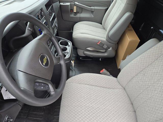 2025 Chevrolet Express Cargo 2500 Base