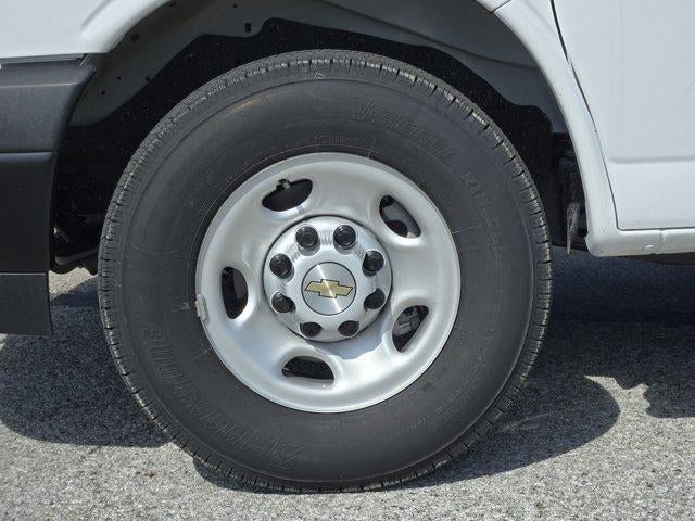 2025 Chevrolet Express Cargo 2500 Base