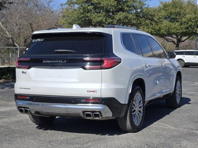 2024 GMC Acadia Denali