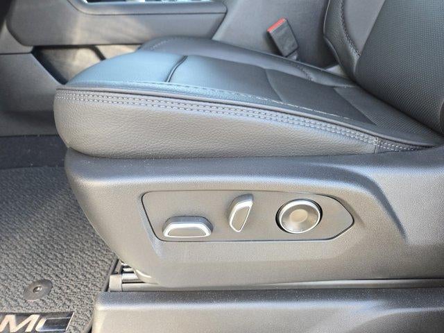 2025 GMC Sierra 3500 HD Denali