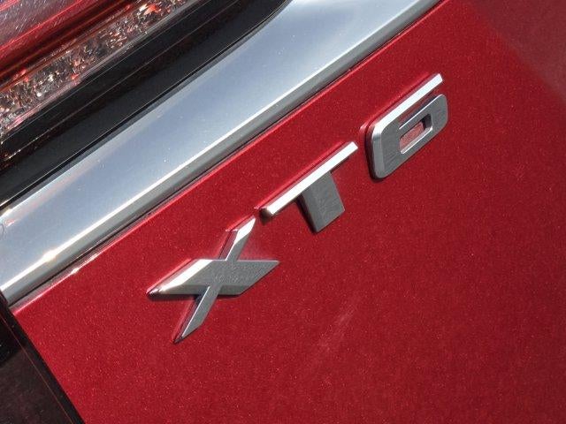 2022 Cadillac XT6 Luxury