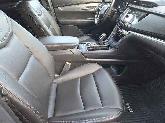 2022 Cadillac XT6 Luxury