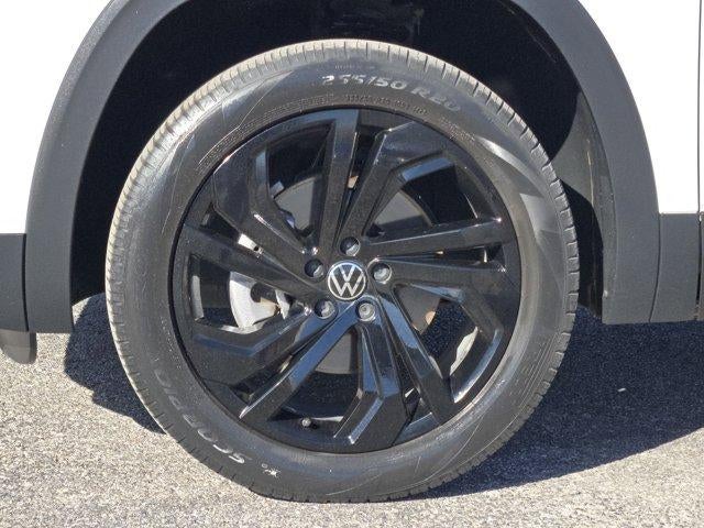 2023 Volkswagen Atlas 2.0T SE w/Technology