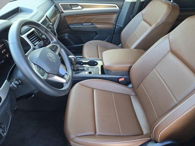 2023 Volkswagen Atlas 2.0T SE w/Technology