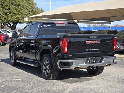 2022 GMC Sierra 1500 SLT